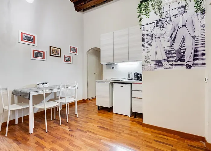 Apartment Casa Tiffany Piazza Di Spagna Rome
