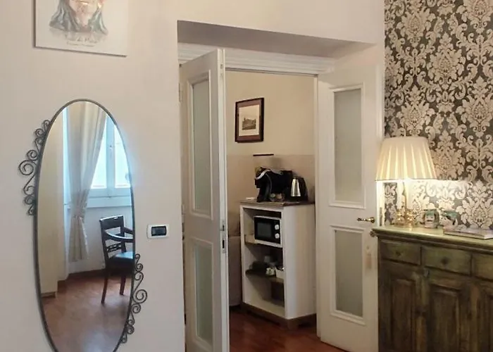 Casa Tiffany Piazza Di Spagna *